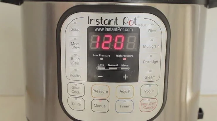 Instant pot buttons with 120 minutes set on the timer