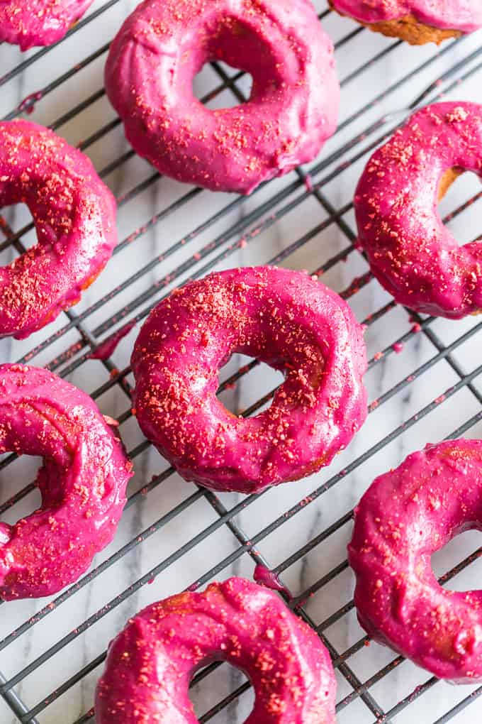 grain-free strawberry cake doughnuts